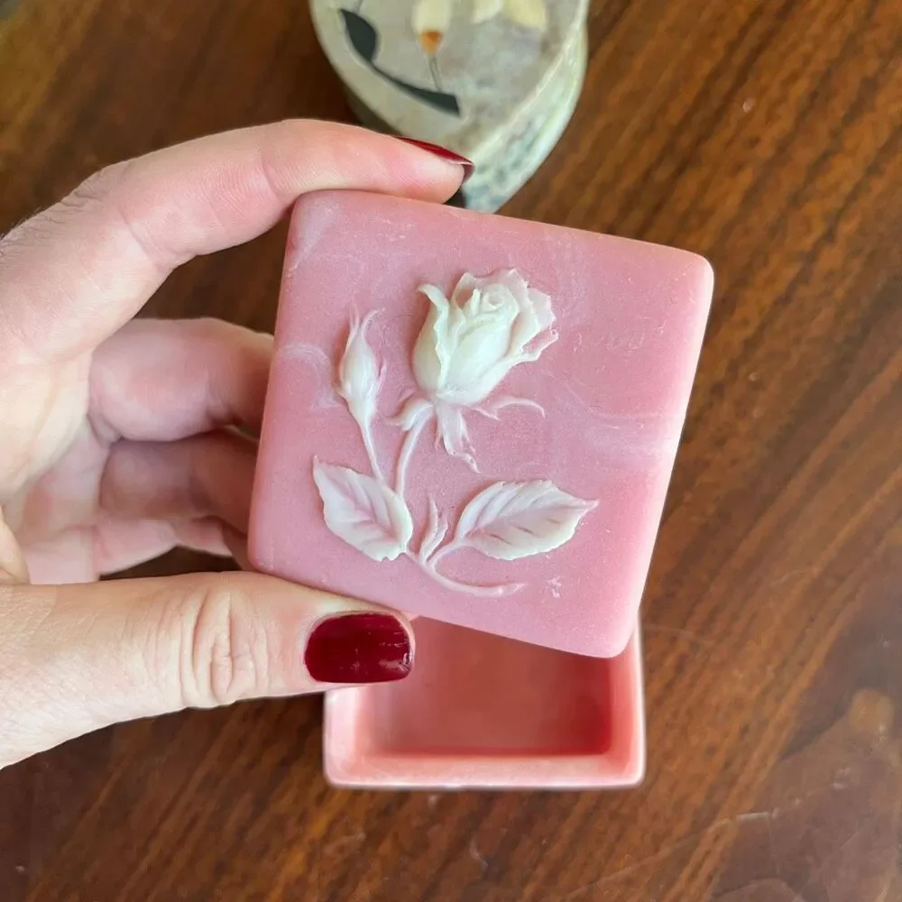 VTG Design Gifts Pink Synthetic Alabaster Rose Trinket Box Jewelry Box USA